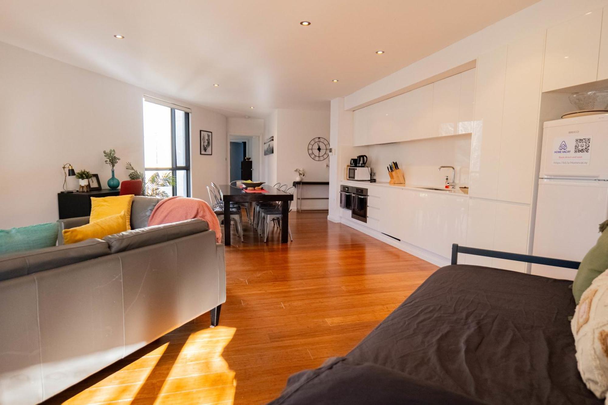 Large Executive 3 Bedroom Yarralumla Dış mekan fotoğraf